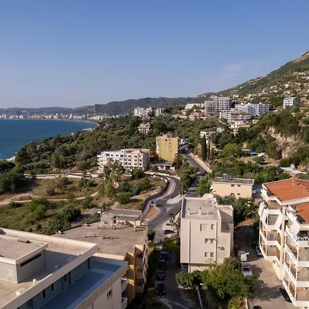 Wave Whispers Appartement